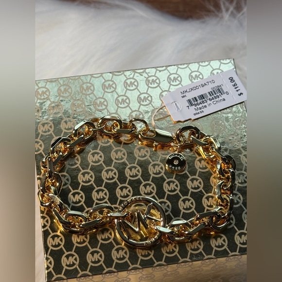 NEW‼️ Michael Kors MK Logo Gold Chain Bracelet NWT